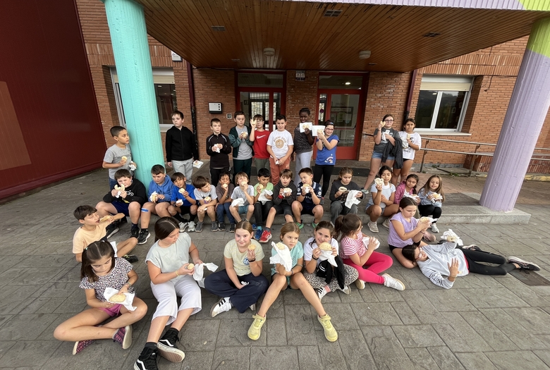 Sukaldaritza in english